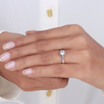 Engagement & wedding ring | resizing guide