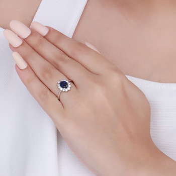 Sapphire Birthstone September | Guide